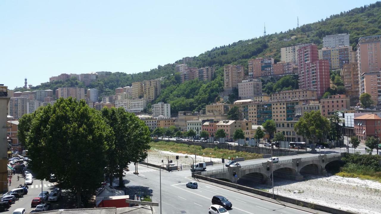 Appartamento Stadio Genova Marassi エクステリア 写真